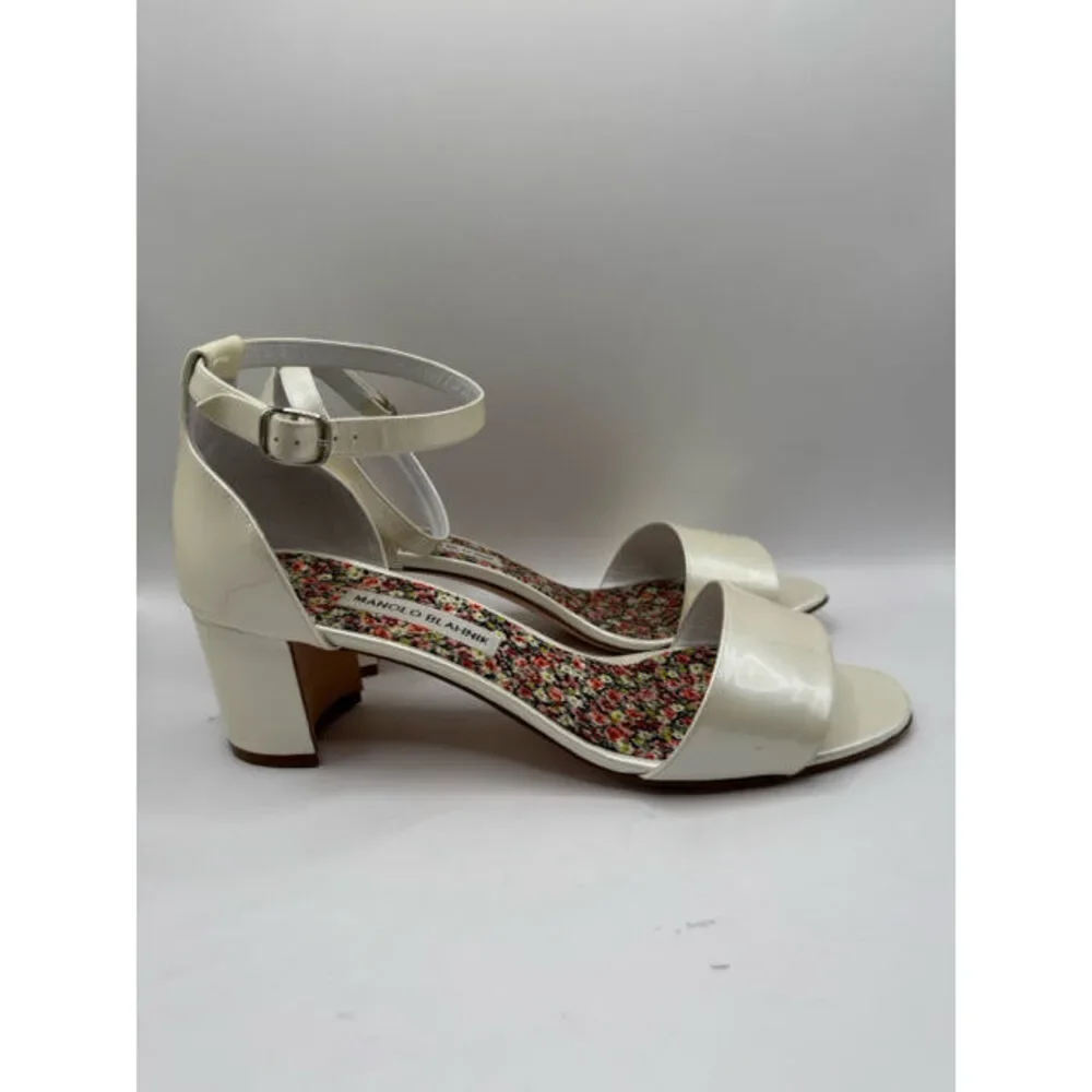 Shoe Size 12 MANOLO BLAHNIK Ivory PATENT Luxury - Sandals - Picture 3 of 5